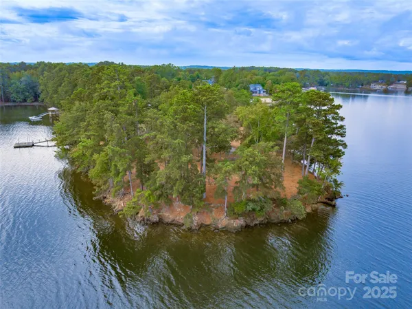 $475,000 | 20 Hidden Circle Lane, Liberty Hill, SC 29074