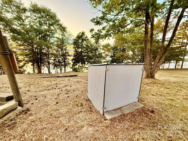 $475,000 | 20 Hidden Circle Lane, Liberty Hill, SC 29074