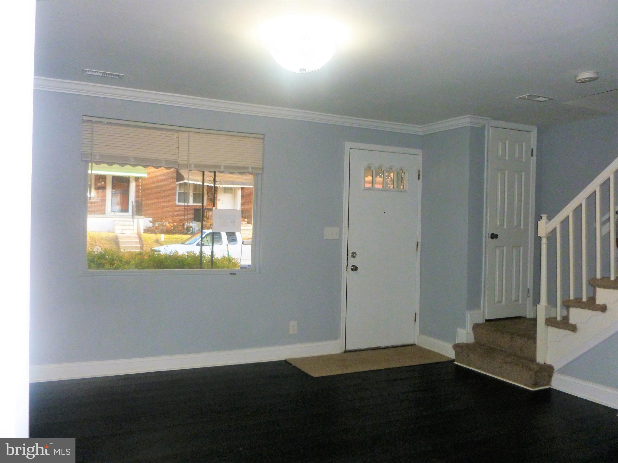 4224 Colborne Road Baltimore, MD 21229 - Photo 3 of 49 Living room/ stairs