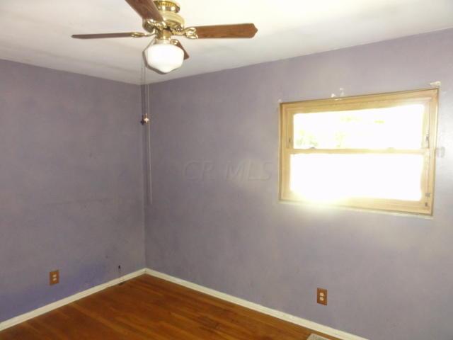 2822 Fleet Road Columbus, OH 43232 - Photo 6 of 12