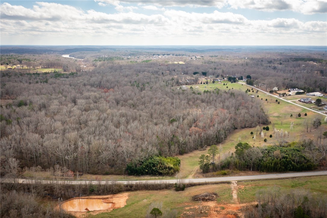 316 Fairview Church Road Fountain Inn, SC 29644 - Photo 8 of 20