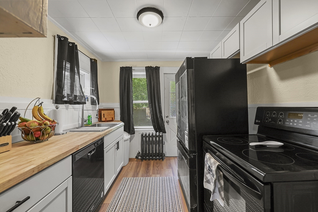 68 Orchard Street Pittsfield, MA 01201 - Photo 13 of 29