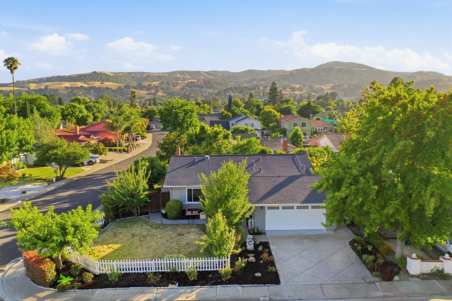 403 Gregg Place San Ramon, CA 94583 - Photo 5 of 63