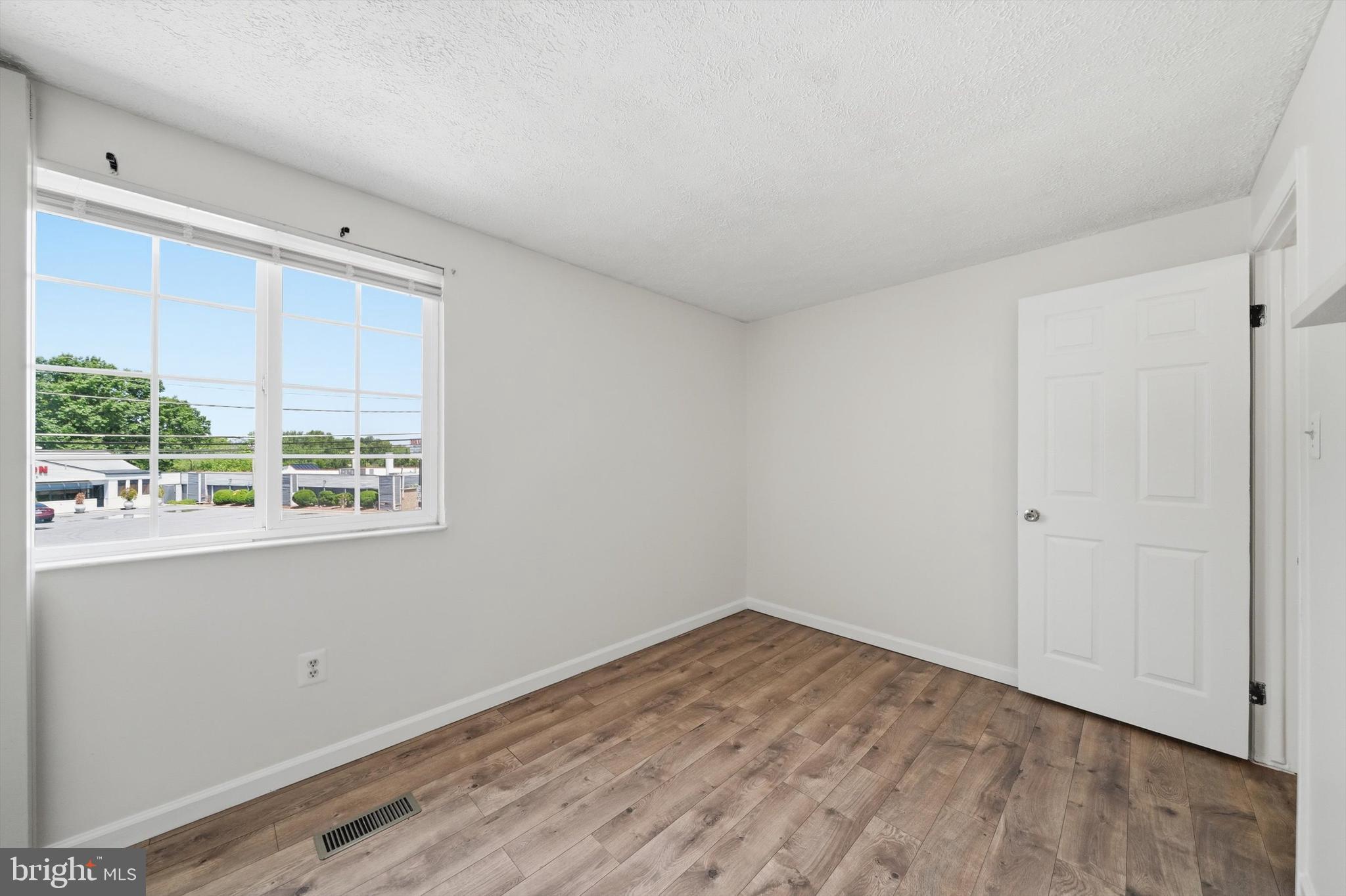 2807 Shepperton Terrace Silver Spring, MD 20904 - Photo 17 of 33