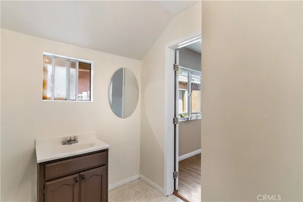 $695,000 | 5230 Lavinia Avenue, Lynwood, CA 90262