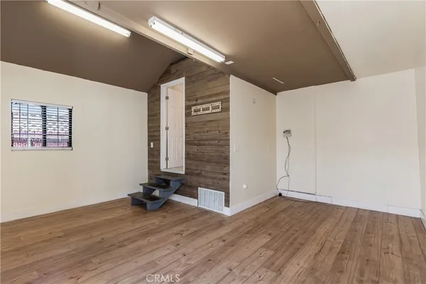 $695,000 | 5230 Lavinia Avenue, Lynwood, CA 90262