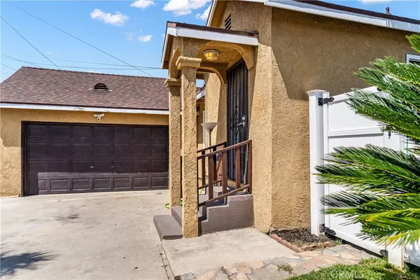 $695,000 | 5230 Lavinia Avenue, Lynwood, CA 90262