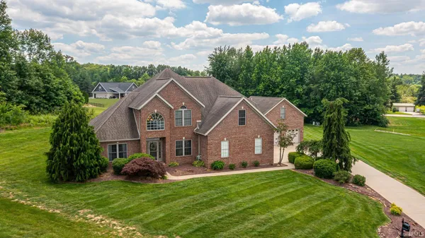 $555,000 | 30 Carter Boulevard, Jasper, IN 47546