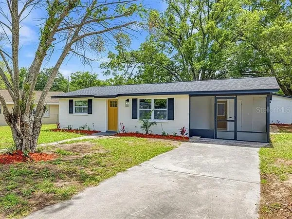 $2,250 | 39252 Heights Avenue, Zephyrhills, FL 33542