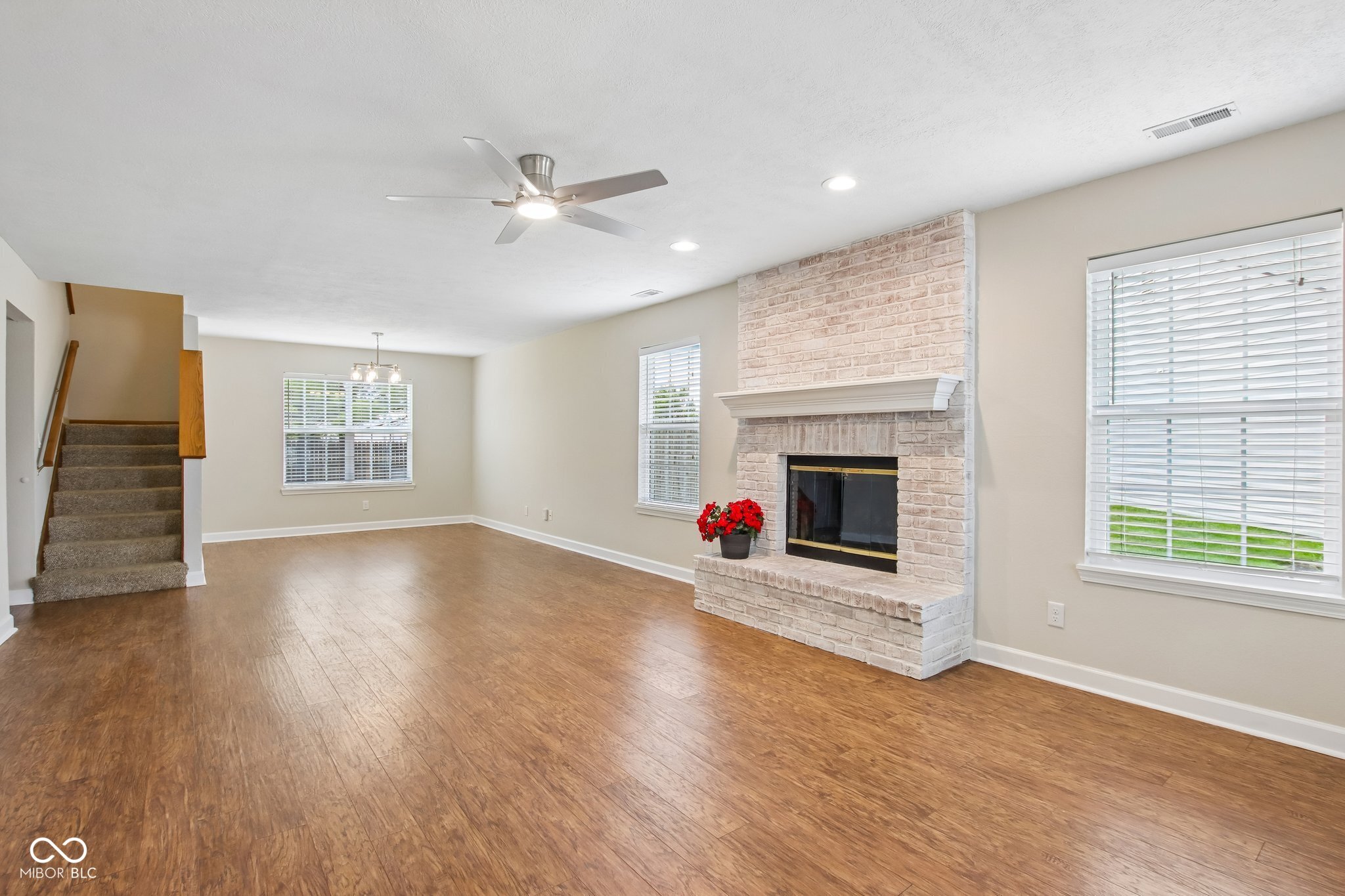 12665 Mead Court Fishers, IN 46038 - Photo 5 of 32