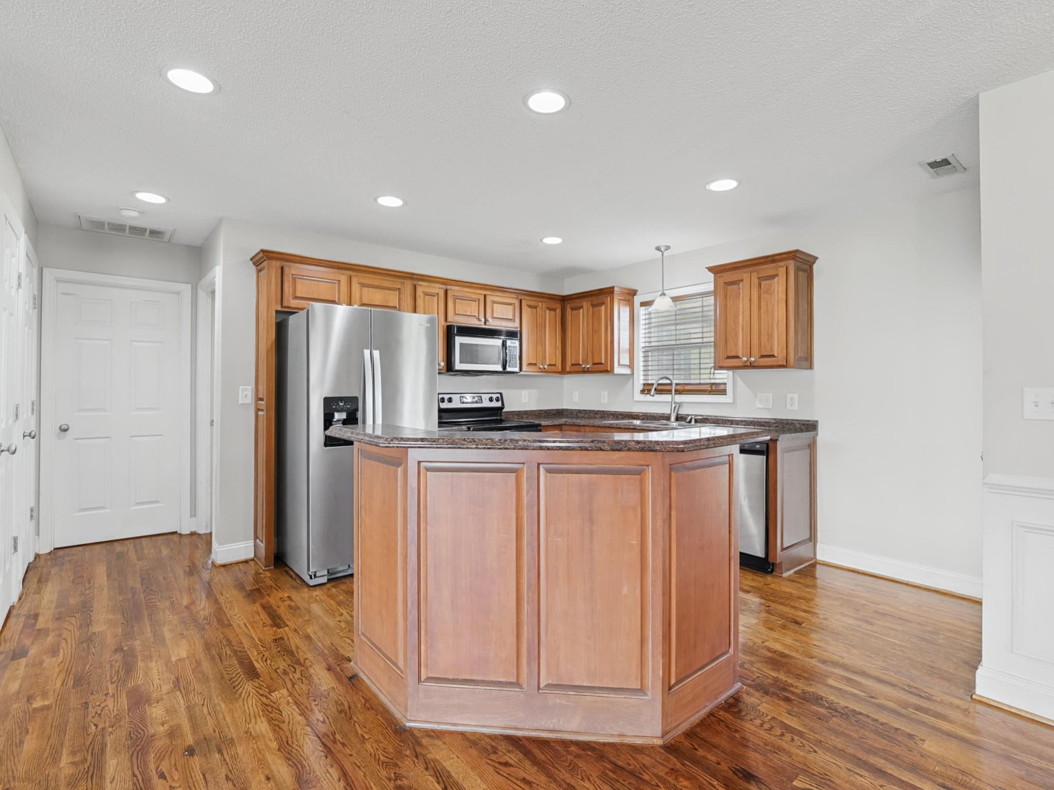887 Champion Ferry Road Gaffney, SC 29341 - Photo 5 of 25 Gallery Image 5