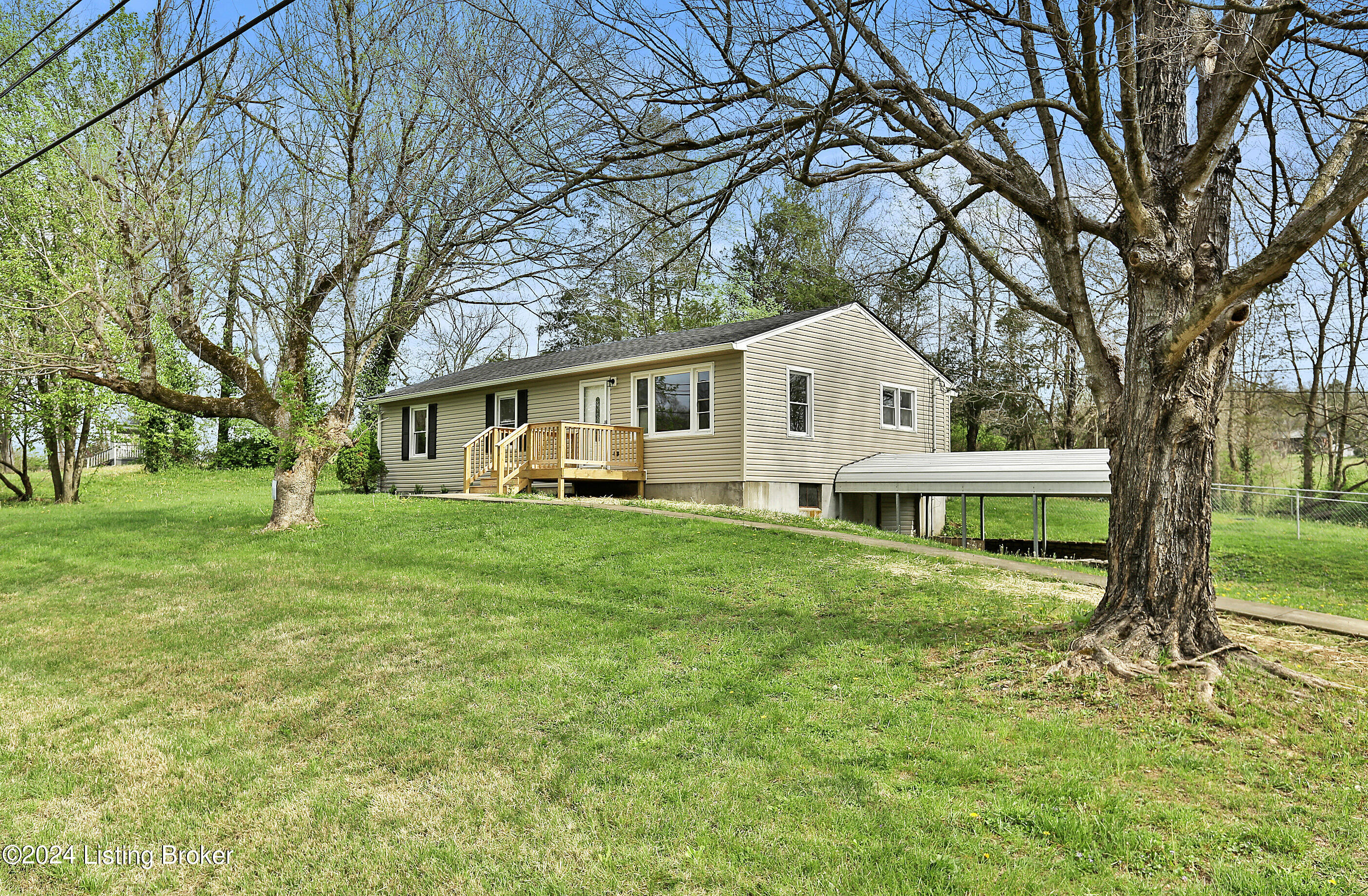 526 Graefenburg Road Waddy, KY 40076 - Photo 1 of 25 CT6C9201_1