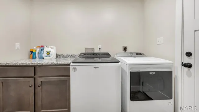 $519,000 | 5556 East Anding Drive, Catawissa, MO 63015