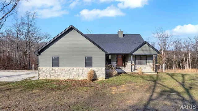 $519,000 | 5556 East Anding Drive, Catawissa, MO 63015