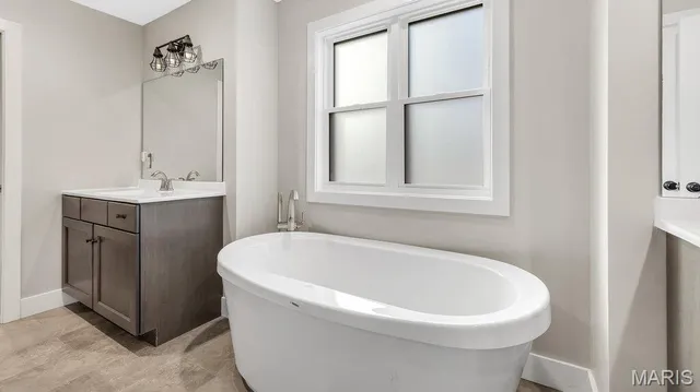 $519,000 | 5556 East Anding Drive, Catawissa, MO 63015