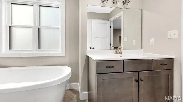 $519,000 | 5556 East Anding Drive, Catawissa, MO 63015