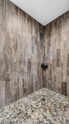 $519,000 | 5556 East Anding Drive, Catawissa, MO 63015