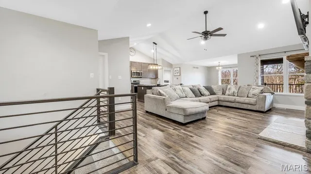 $519,000 | 5556 East Anding Drive, Catawissa, MO 63015