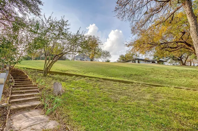 $5,500,000 | 4301 Briarhaven Road, Fort Worth, TX 76109