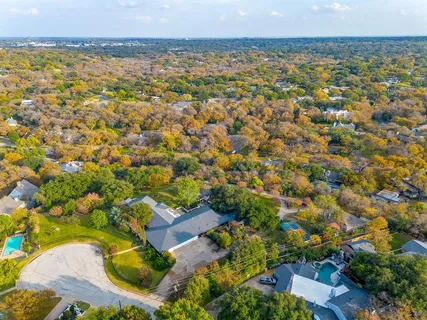 $5,500,000 | 4301 Briarhaven Road, Fort Worth, TX 76109