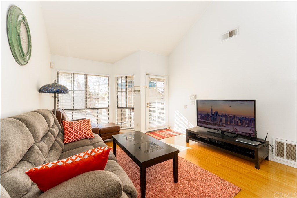 7770 Ramsdale Way, Unit J Stanton, CA 90680 - Photo 5 of 24