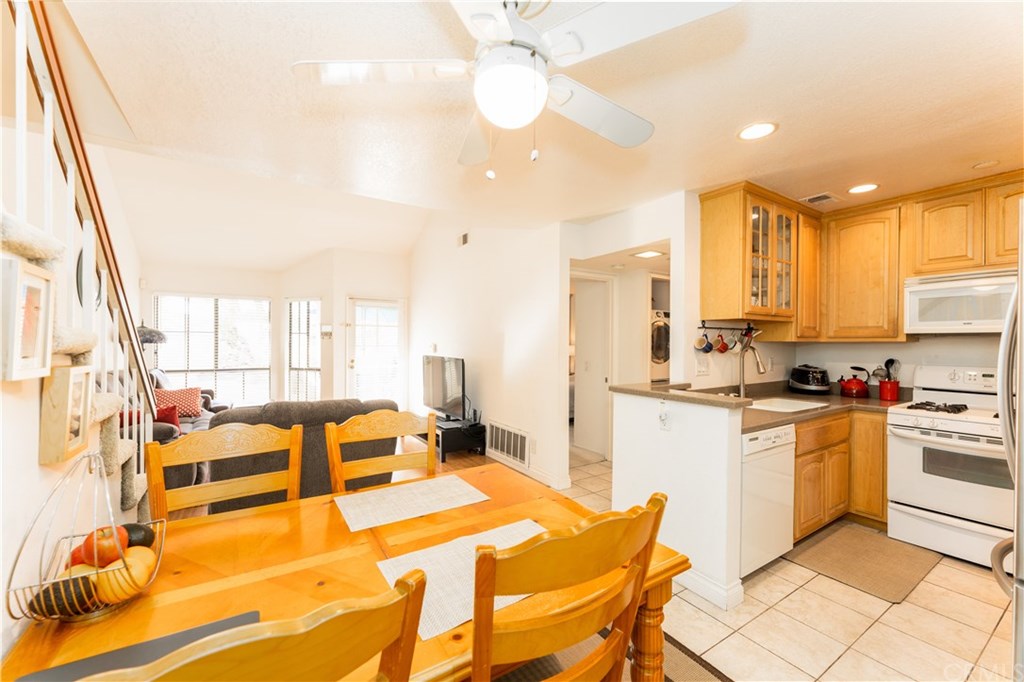 7770 Ramsdale Way, Unit J Stanton, CA 90680 - Photo 10 of 24