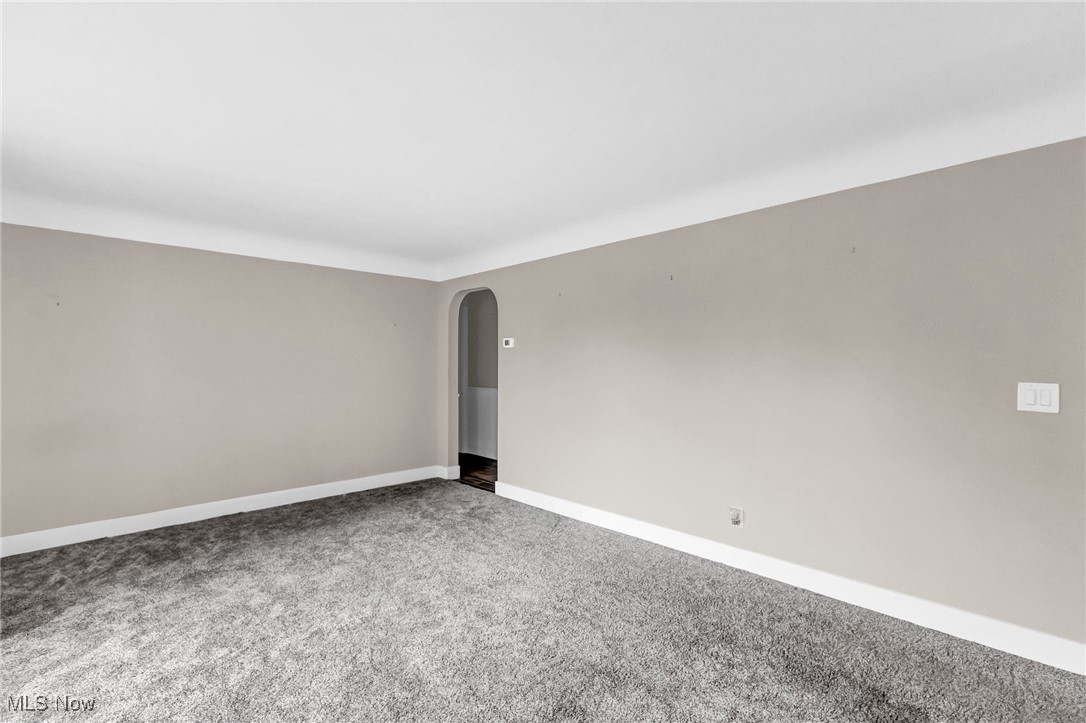 8376 Eagle Road Kirtland, OH 44094 - Photo 10 of 45