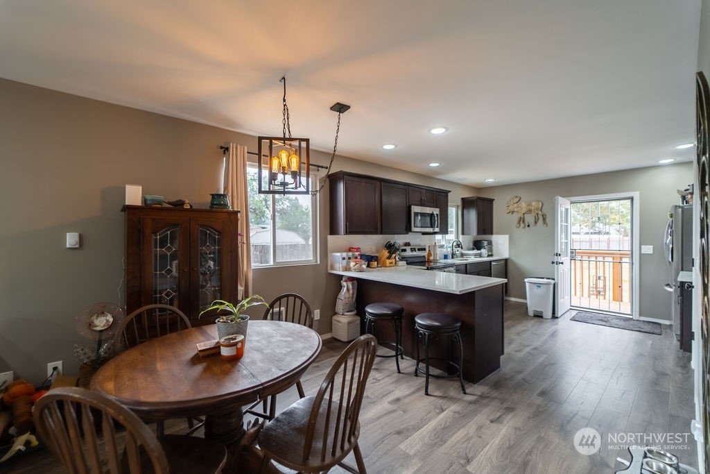 11614 Military Road Southwest Lakewood, WA 98498 - Photo 5 of 26 Gallery Image 5