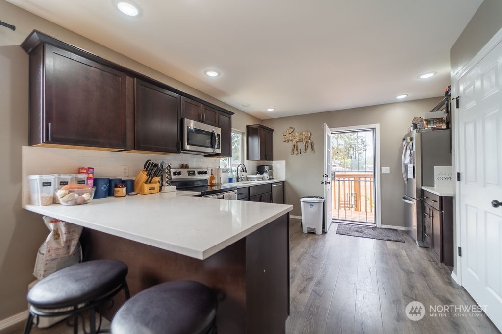 11614 Military Road Southwest Lakewood, WA 98498 - Photo 7 of 26 Gallery Image 7
