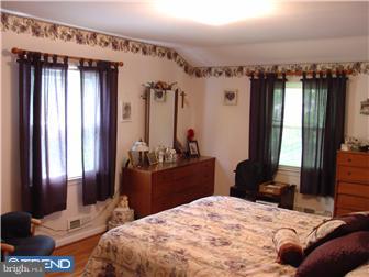 48 Covered Bridge Road Cherry Hill, NJ 08034 - Photo 10 of 12 Gallery Image 10