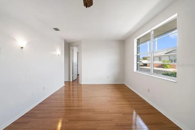 $115,000 | 12400 Park Boulevard North, Unit 124, Seminole, FL 33772