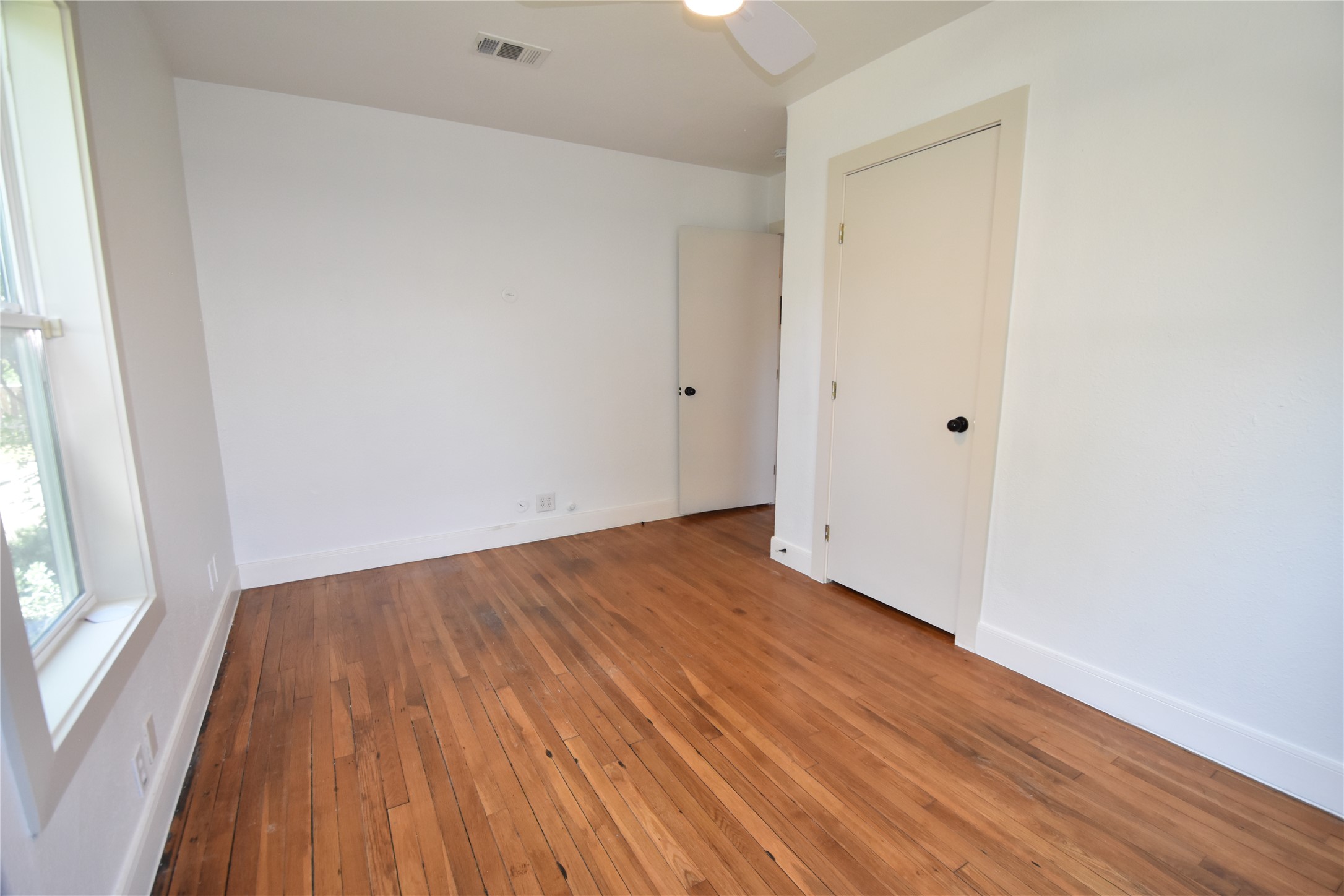 2012 Payne Avenue, Unit A Austin, TX 78757 - Photo 21 of 33 another view of bedroom