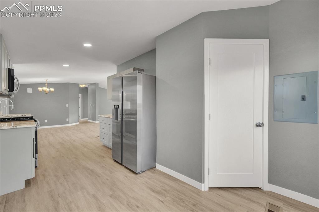 1057 Claiborne Road Colorado Springs, CO 80906 - Photo 18 of 38