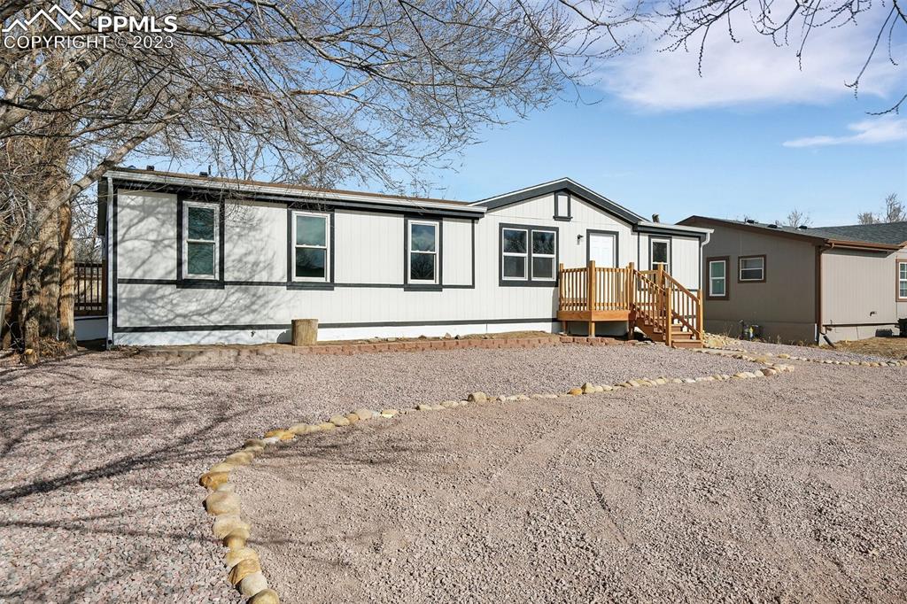 1057 Claiborne Road Colorado Springs, CO 80906 - Photo 2 of 38