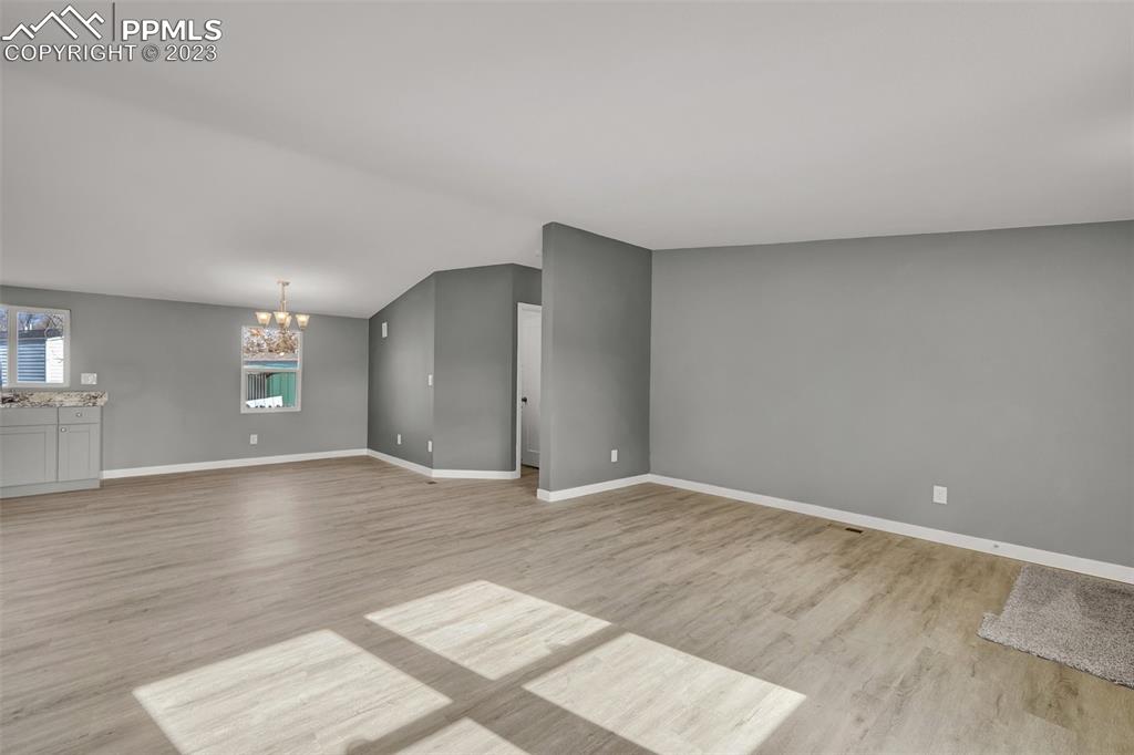 1057 Claiborne Road Colorado Springs, CO 80906 - Photo 6 of 38