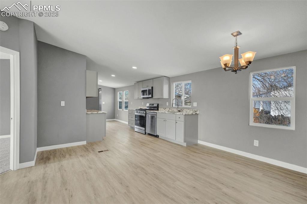 1057 Claiborne Road Colorado Springs, CO 80906 - Photo 8 of 38