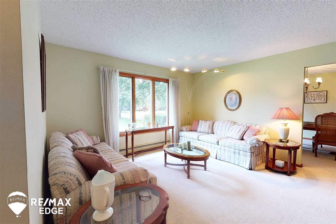 2452 North Vassar Road Davison, MI 48423 - Photo 5 of 61 50023365-4.JPG