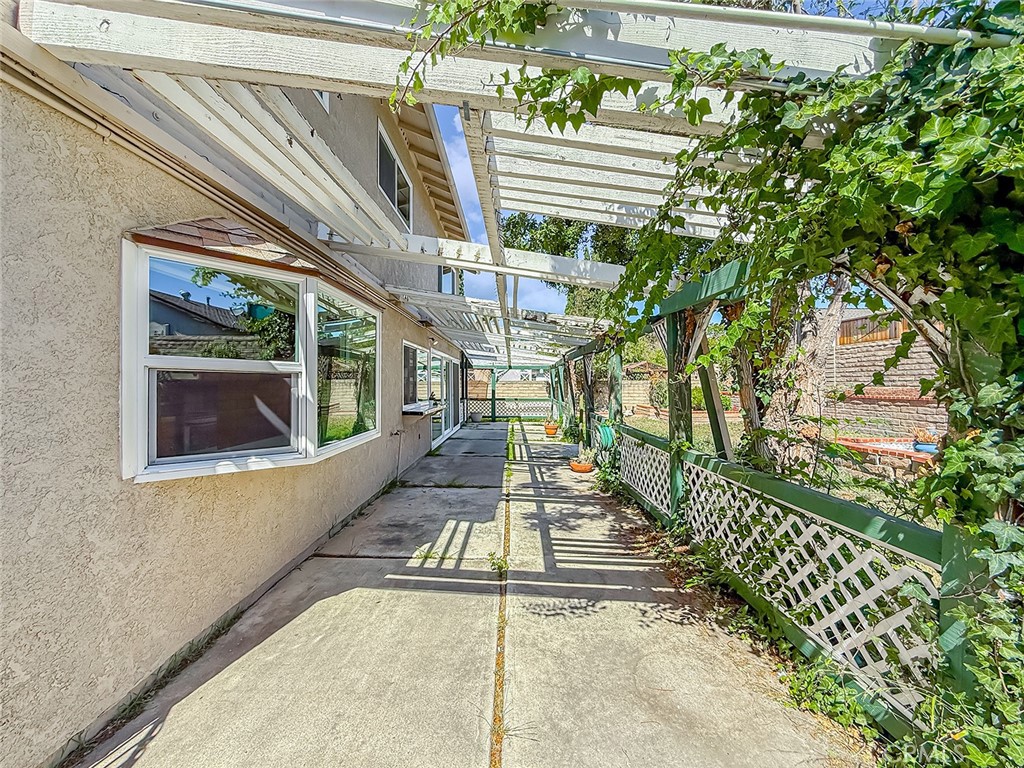 2235 Burnside Street Simi Valley, CA 93065 - Photo 60 of 71