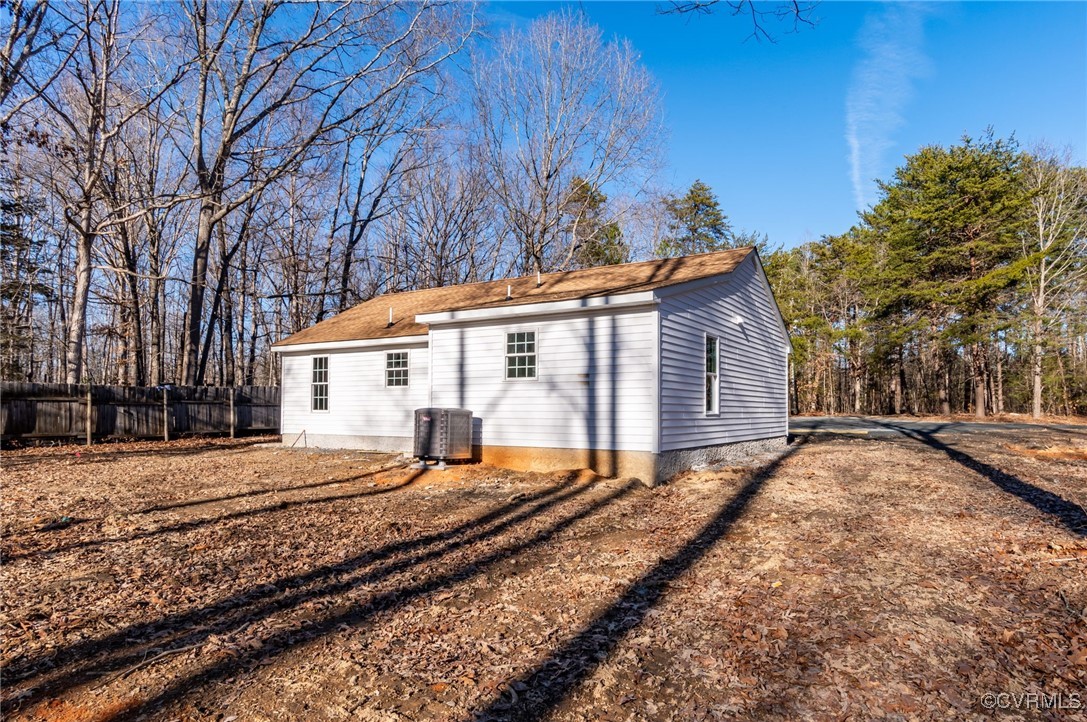 81 Sugar Frk Road Cumberland, VA 23040 - Photo 2 of 9 Gallery Image 2