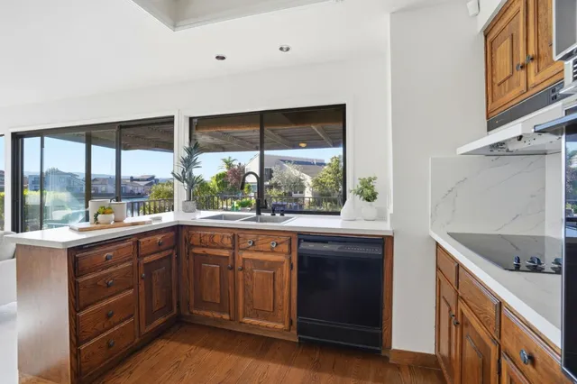 $2,630,000 | 1190 Flying Fish Street, Foster City, CA 94404