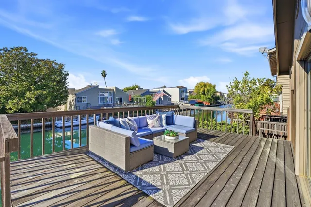 $2,630,000 | 1190 Flying Fish Street, Foster City, CA 94404