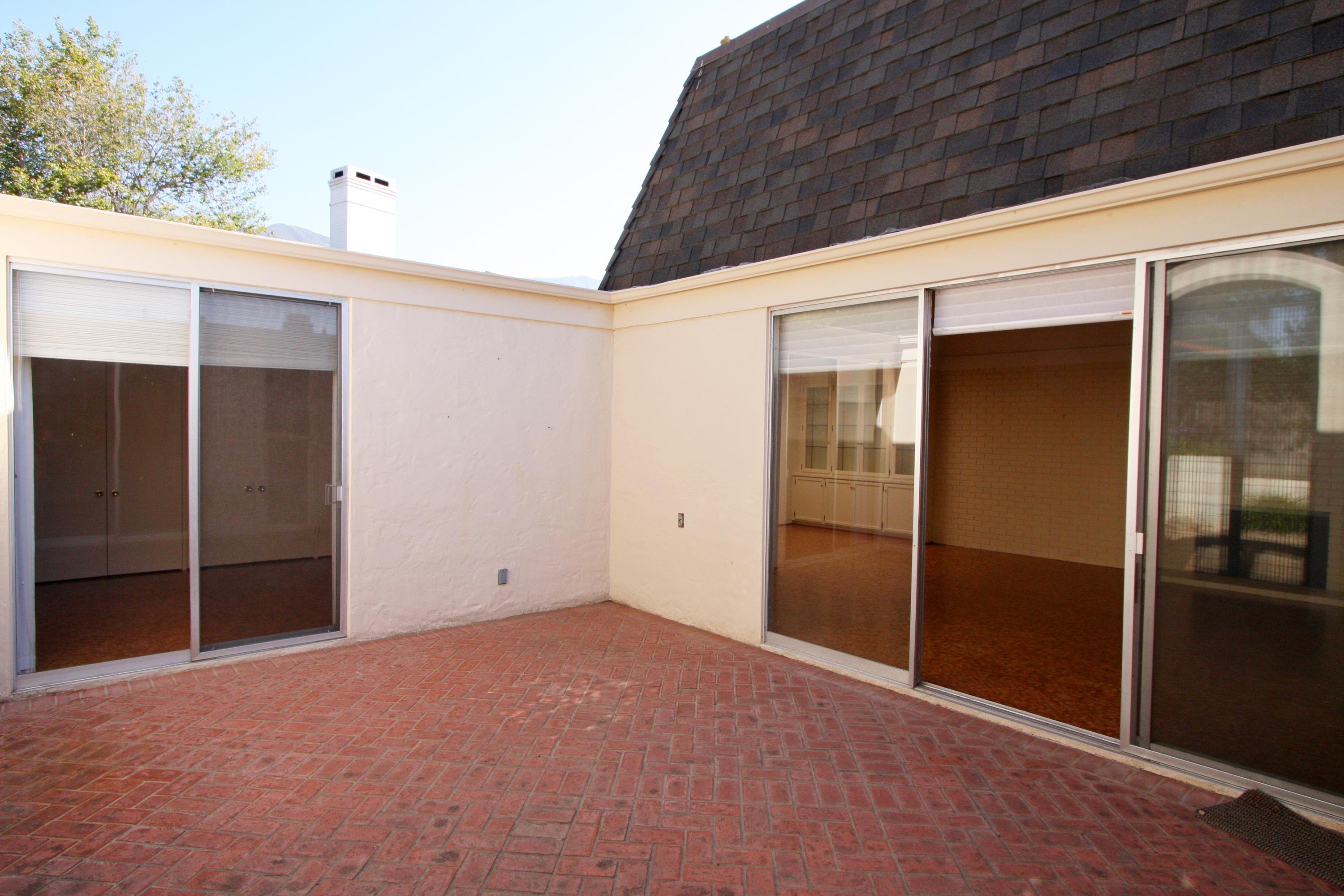 532 San Ysidro Road Santa Barbara, CA 93108 - Photo 9 of 10 a view of an empty room