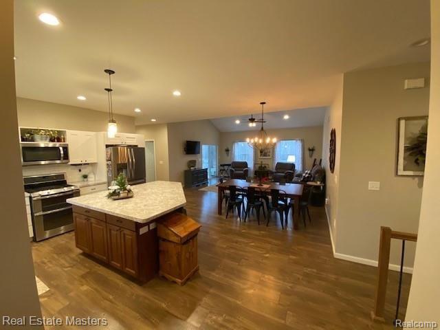 6217 Broadbridge Road Marine City, MI 48039 - Photo 6 of 21 2.jpg