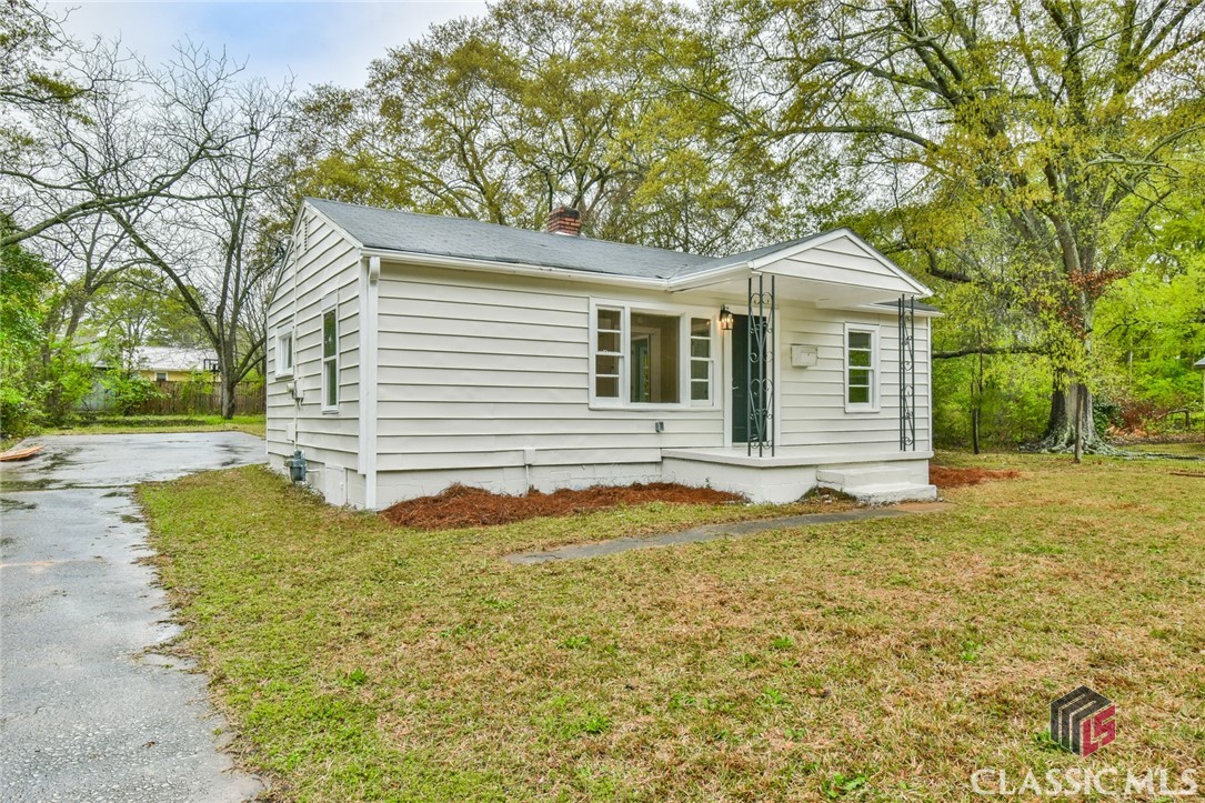 417 Maple Street Hartwell, GA 30643 - Photo 3 of 30 Gallery Image 3