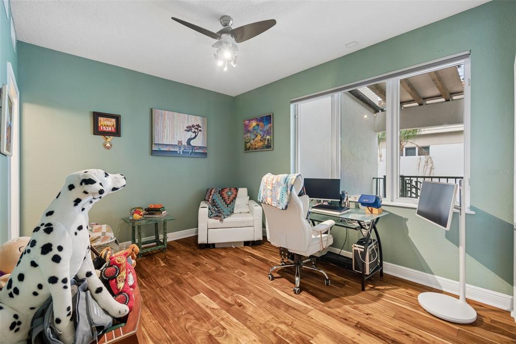 1038 Bellasol Way, Unit 403 Apollo Beach, FL 33572 - Photo 5 of 89