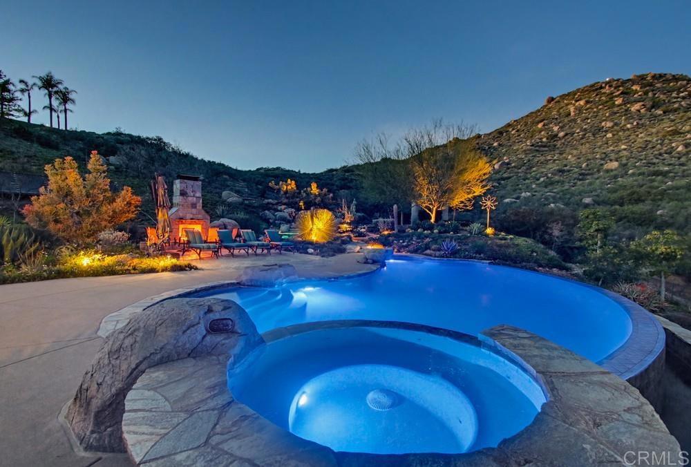 3930 Via Palo Verde Lago Alpine, CA 91901 - Photo 13 of 75 a view of a swimming pool with an outdoor seating
