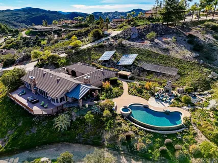 $1,399,900 | 3930 Via Palo Verde Lago, Alpine, CA 91901