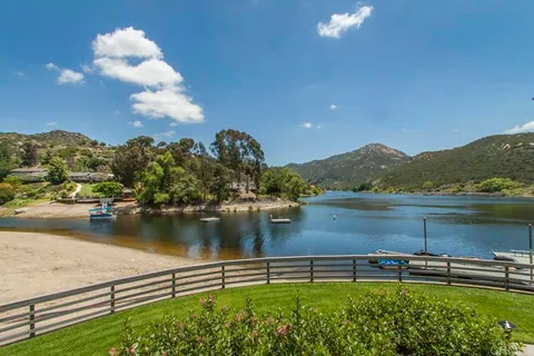 $1,399,900 | 3930 Via Palo Verde Lago, Alpine, CA 91901