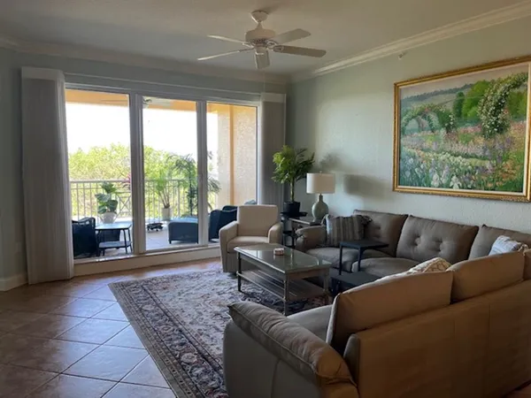 $4,675 | 265 Minorca Beach Way, Unit 304, New Smyrna Beach, FL 32169