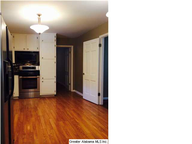 1300 Overwood Road Birmingham, AL 35222 - Photo 7 of 23